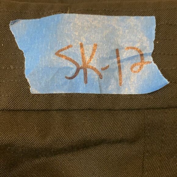 BANANA REPUBLIC, cargo pocket wool skirt, size 6, lined , near new condition - Picture 11 of 11